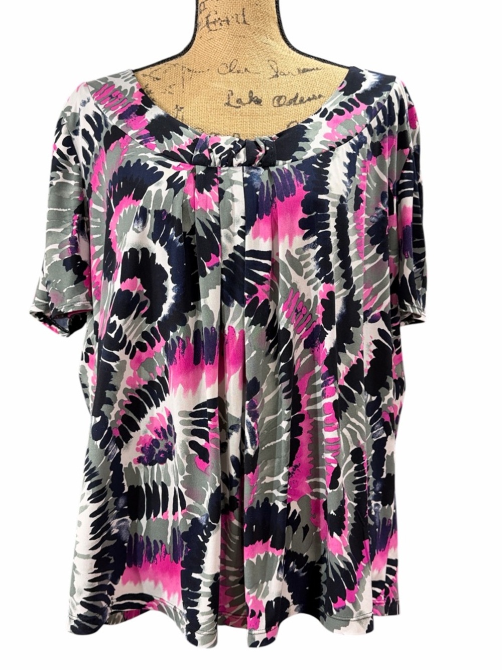 Kim Rogers Pink, Gray & Black Abstract Scoop Neck Short Sleeve Top. EC   Size 2X